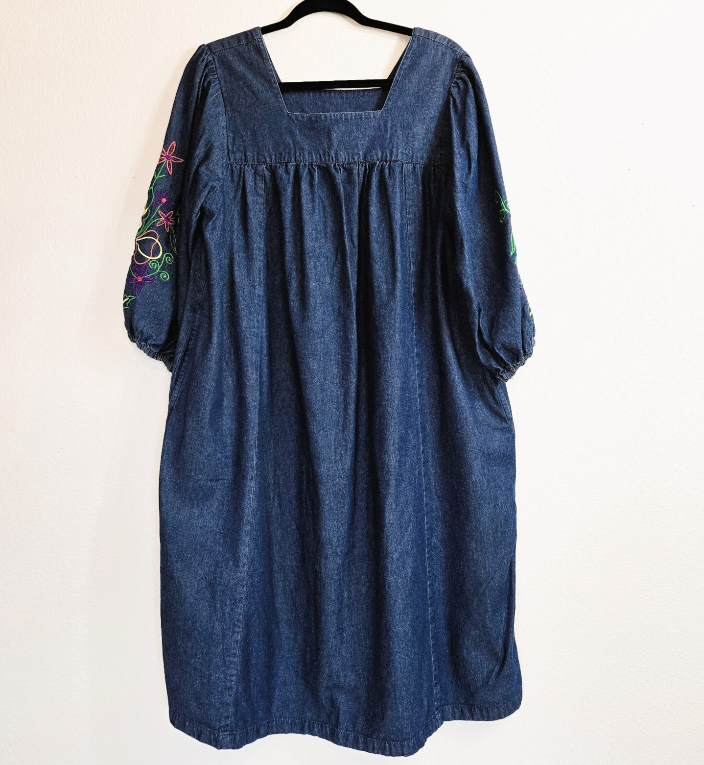 VTG Naqui NY 1XL Denim Embroidered Boho Cottagecore Midi Dress w/ Pockets