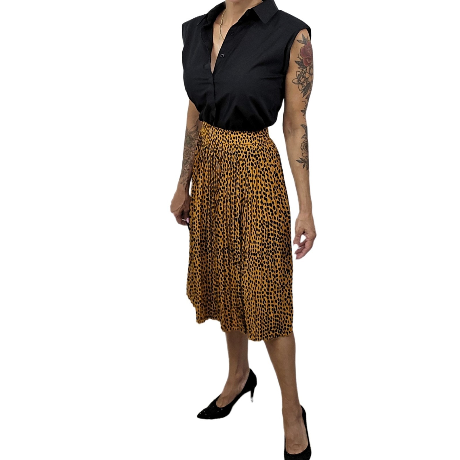J.Crew pleated midi skirt in leopard print, labeled Women’s Size 4P.