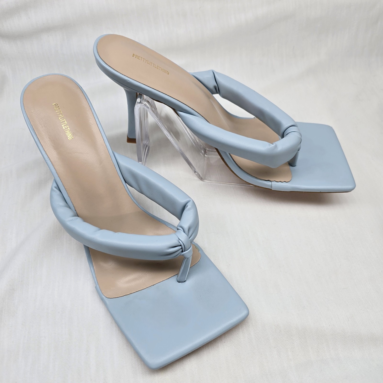 PrettyLittleThing Women's Blue Square Toe Thong Mid Heel Sandals US 8 – New - NewOther