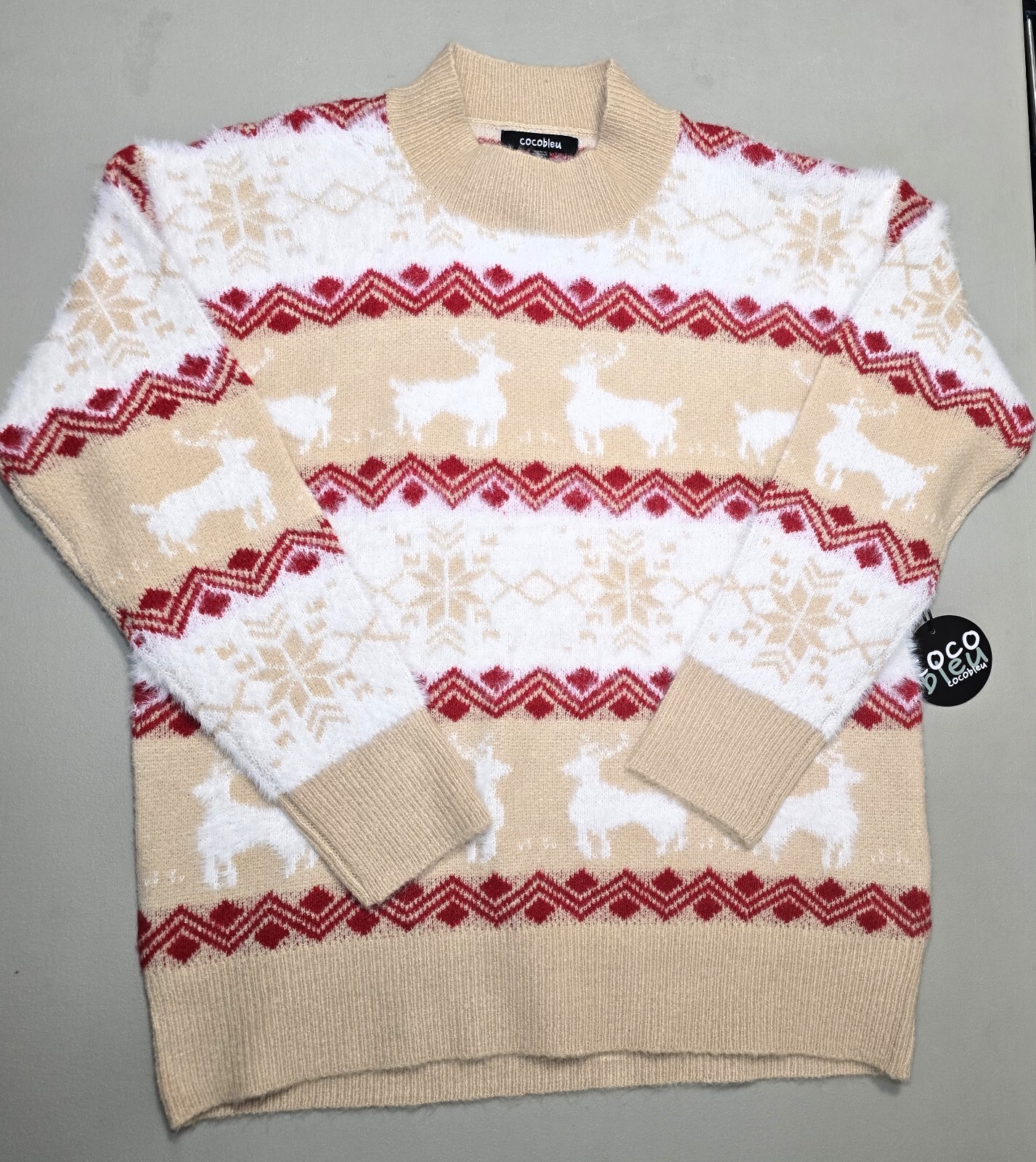 Cocobleu Women's Cozy Christmas Sweater – Festive & Soft – Size M