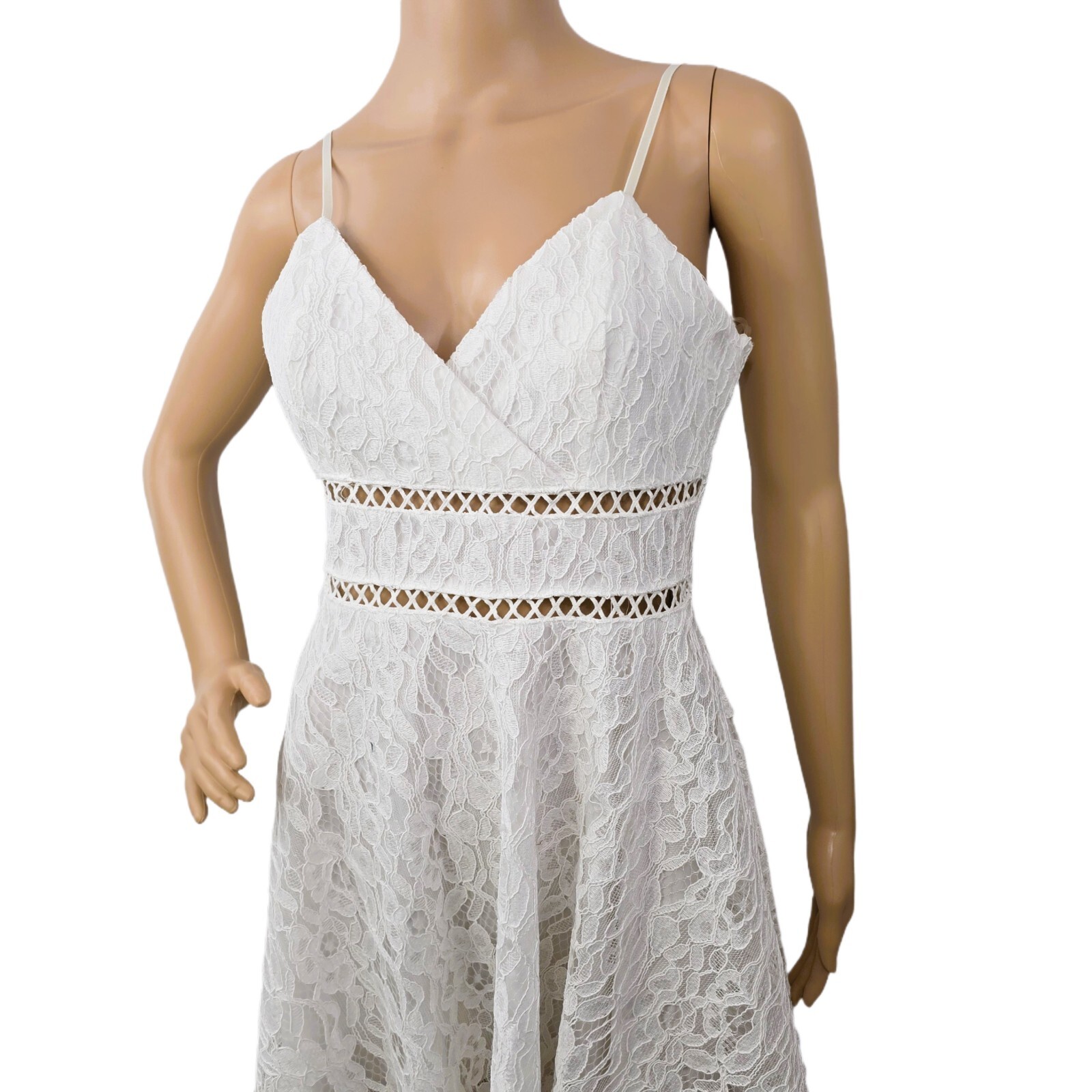 Francesca’s Trixxi White Lace Mini Dress M – Sleeveless Summer Party Look