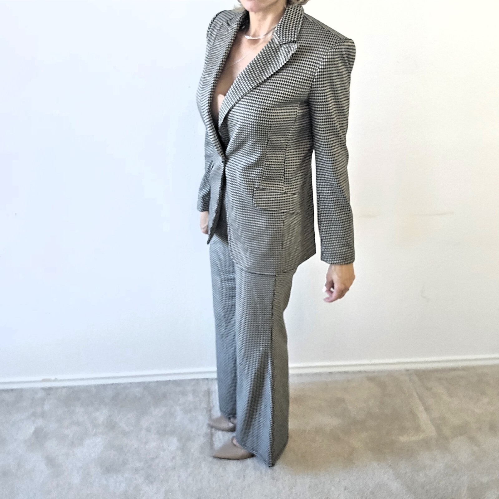 Max Studio London - Women's Blazer & Pants Suit, Size S - Brand New with Tags!